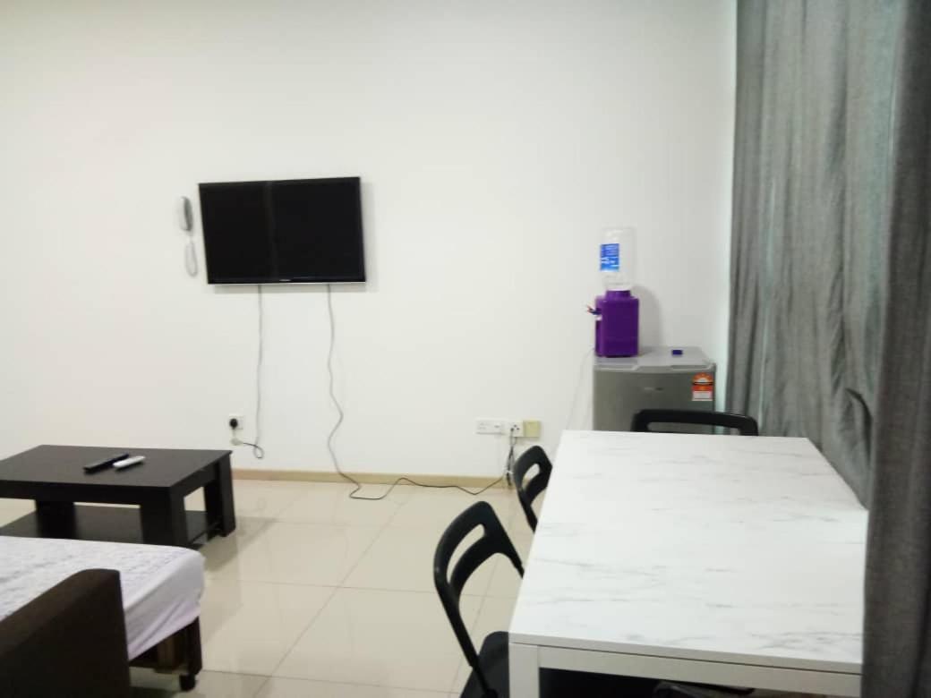 Vista Alam Studio Units - Pool, Food Court Shah Alam Exteriör bild