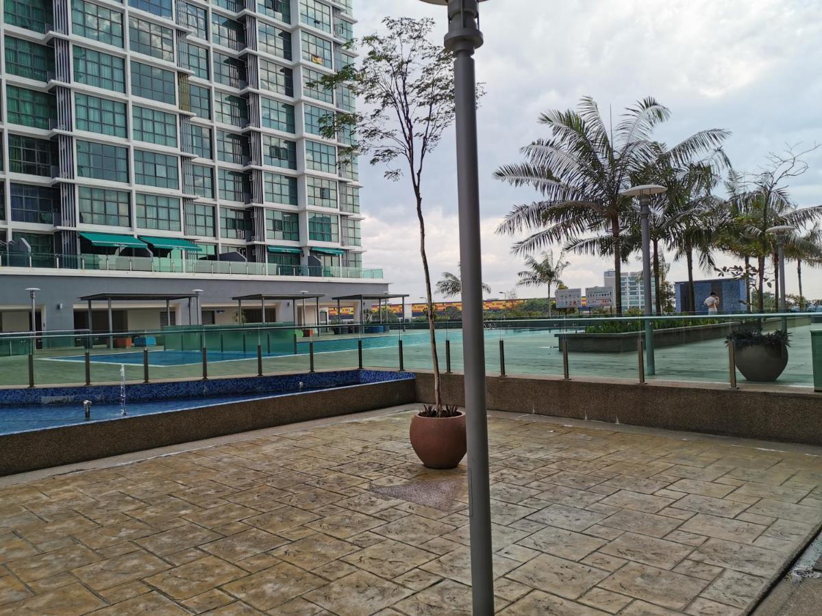 Vista Alam Studio Units - Pool, Food Court Shah Alam Exteriör bild