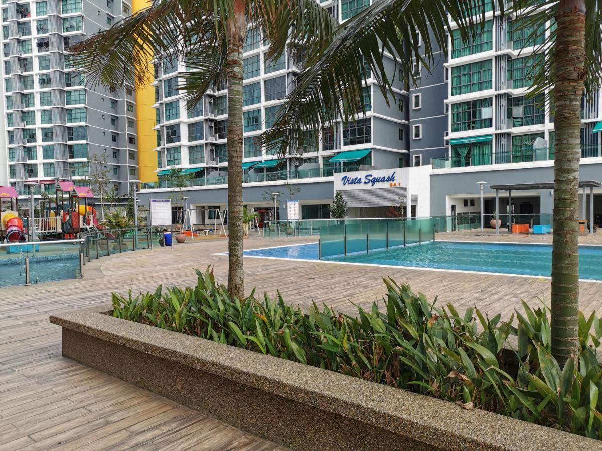 Vista Alam Studio Units - Pool, Food Court Shah Alam Exteriör bild